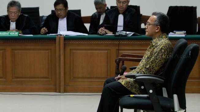 Dakwaan Ketua PTUN Medan