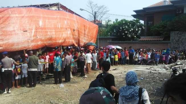 Tersangka Pembunuh Bocah dalam Kardus Anak Orang Kaya