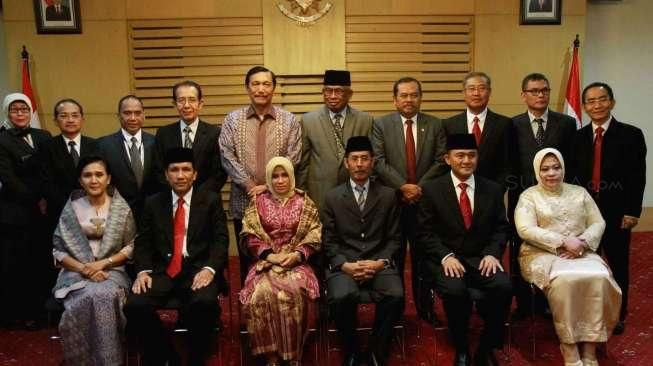 KPK Lantik Tiga Deputi