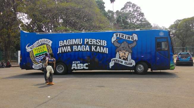 Bobotoh Mulai Berdatangan ke GBK