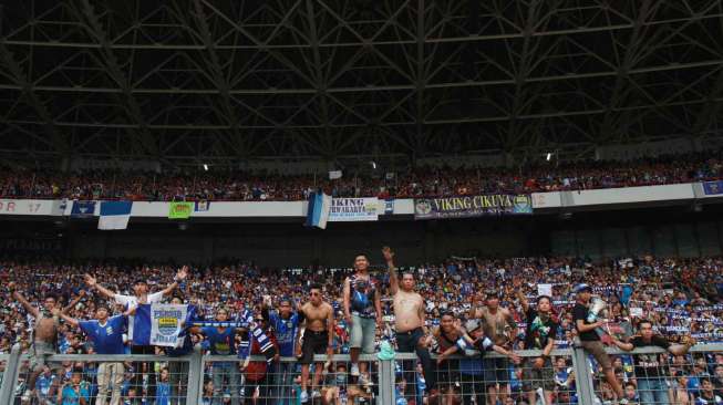 Tim Kesayangan Diberondong Dua Gol, Singa Mania Bungkam di GBK