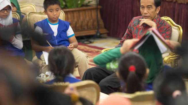 Jokowi Diwawancarai Reporter Cilik