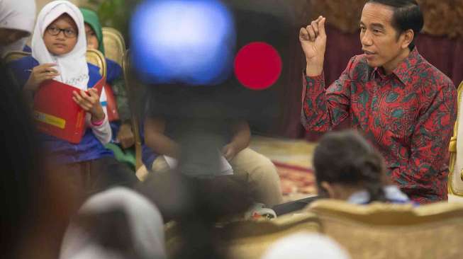 Jokowi Diwawancarai Reporter Cilik