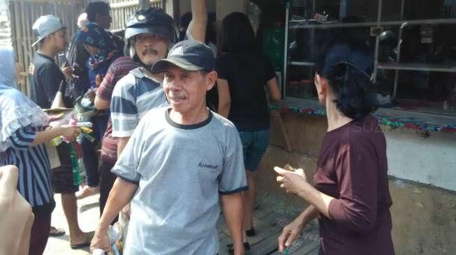 Usai Reka Ulang, Warung Pembunuh Bocah Dalam Kardus Dijarah Warga