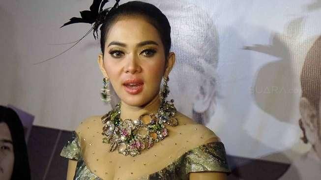 Syahrini Porno - Fakta Video Asusila yang Disebut Mirip Syahrini