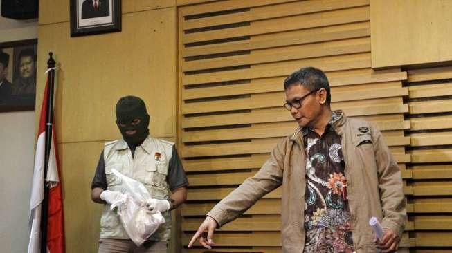 Diperiksa KPK 9 Jam, Dewie Yasin Tak Sanggup Bicara Banyak Lagi