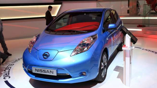 Nissan Uji Teknologi Autokemudi pada Mobil Listrik Leaf