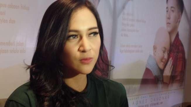 Alasan Nina Zatulini Rahasiakan Tanggal Nikah