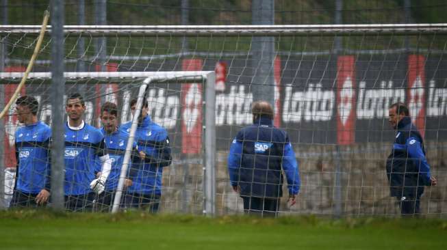 Hoffenheim Tunjuk Pelatih Termuda di Bundesliga