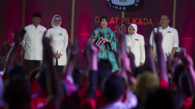 Debat Cawalkot Surabaya, Risma 'Perang' Data dengan Rasiyo