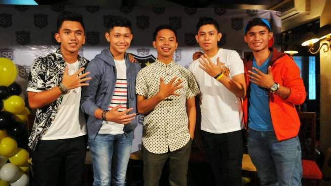 Pasar Berubah, Boyband S5 Tetap Melaju