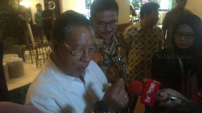 Menko Darmin akan Bawa Paket Kebijakan Ekonomi Jilid IX ke Jokowi