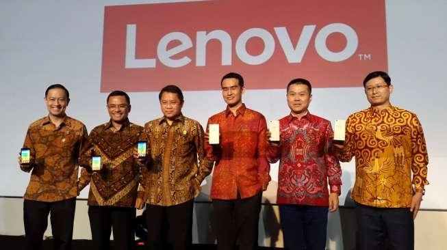 Tahap Awal, Dua Ponsel Lenovo Akan Dirakit di Indonesia