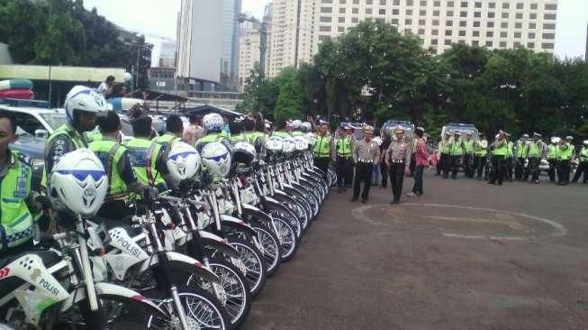 Amankan Natal dan Tahun Baru, 150 Ribu Aparat Dikerahkan