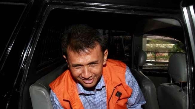 Mantan Gubernur Sumatera Utara Gatot Pujo Nugroho di gedung Komisi Pemberatasan Korupsi [suara.com/Oke Atmaja]