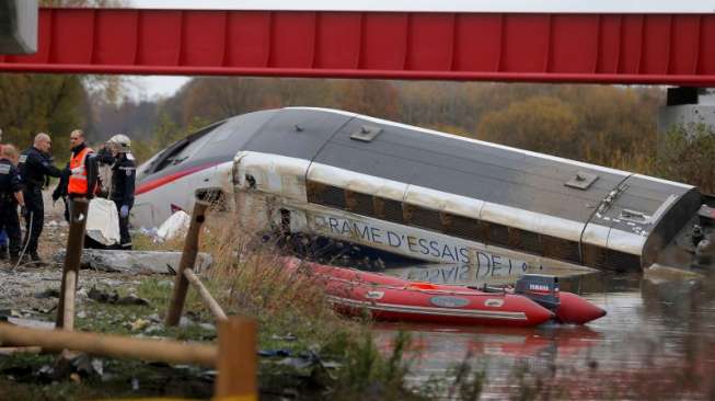 Kereta Cepat Paris-Strasbourg Anjlok, 10 Orang Tewas