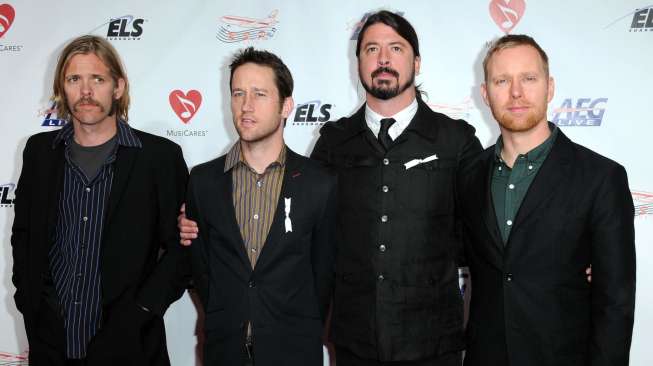 Foo Fighters at the 2009 Musicares Person of the Year Gala. Los Angeles Convention Center, Los Angeles, CA. 02-06-09