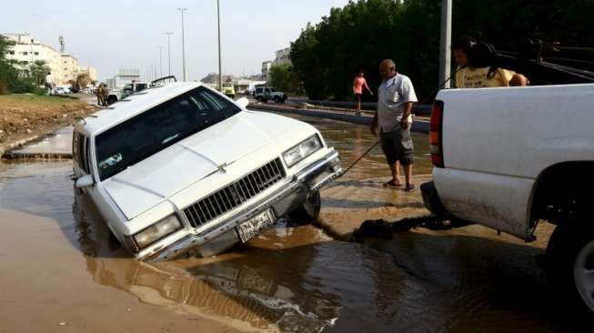 Banjir Bandang Landa Jeddah, Dua Orang Tewas