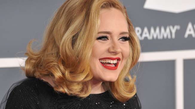 Penjualan Album "25" Adele Hancurkan NSYNC, Apalagi Bieber