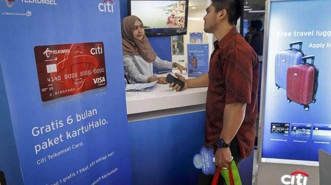 OJK Tolak Dikte Bank Turunkan NIM