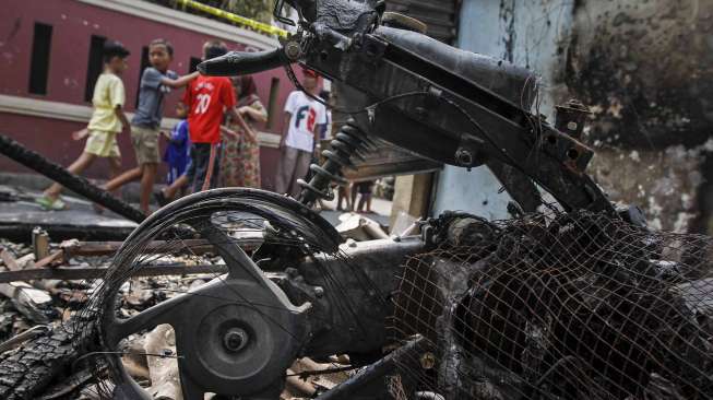 Kebakaran menghanguskan 22 rumah petak di kawasan Mampang, Jakarta Pusat. [suara.com/Kurniawan Mas'ud]