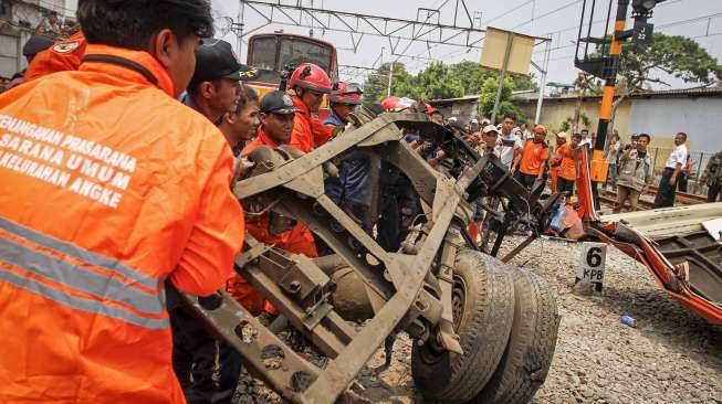 KRL Hajar Metromini, Dirjen Perkeretaapian: Bukan Salah Kami