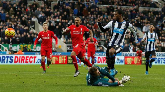 Georginio Wijnaldum mencetak gol kedua bagi Newcastle United. Reuters / Andrew Yates Livepic