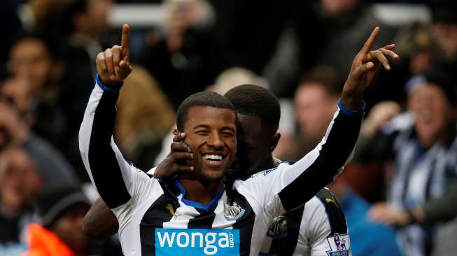 Georginio Wijnaldum merayakan gol keduanya bagi Newcastle United. Reuters / Andrew Yates Livepic