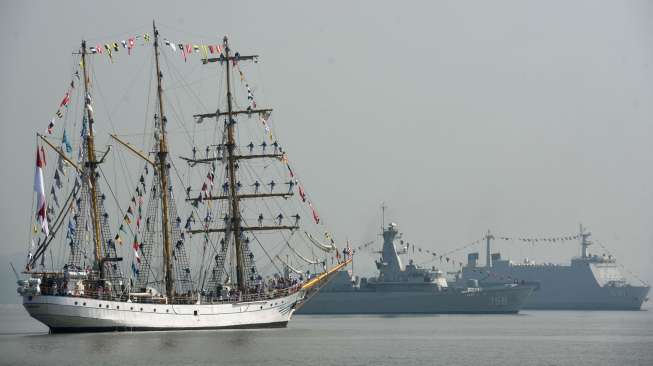 Menhan Resmikan KRI Bima Suci Pengganti Dewaruci