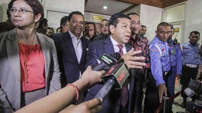 Ketua DPR Setya Novanto usai memberikan keterangan dalam Sidang MKD, Senin (7/12/2015). (Suara.com/Kurniawan Mas'ud)