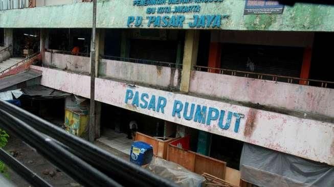 Berencana membangun Rumah Susun (Rusun) Tingkat Tinggi di Pasar Rumput pada awal 2016 mendatang.