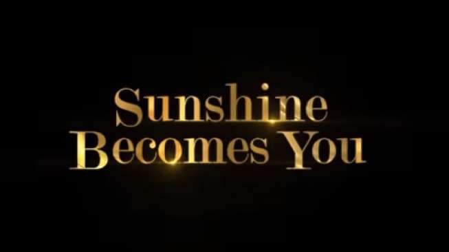 "Sunshine Becomes You": Romansa Pianis dan Penari