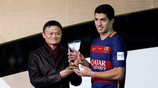 Raih Pemain Terbaik Piala Dunia Antarklub, Suarez Sanjung Timnya