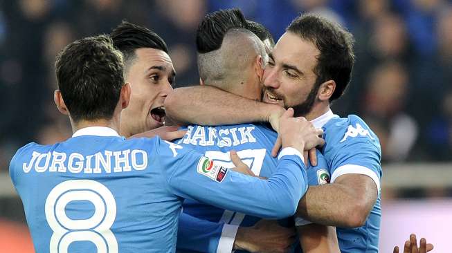 Pemain Napoli Ini Diperebutkan Madrid dan Arsenal