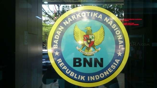 KDRT Bekasi: Pegawai BNN Ancam Bunuh Istri, Jerat Hukuman Cuma 4 Bulan, Kok Bisa?