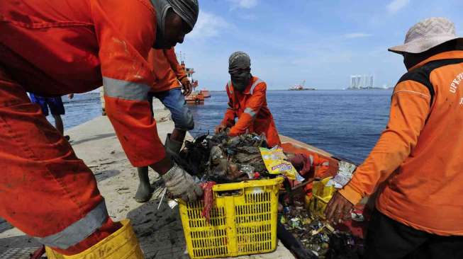 Sampah Teluk Jakarta