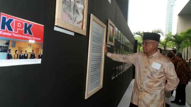 Pameran Foto Mata Selular Antirasuah