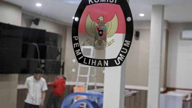 Massa Calon Bupati Mengamuk di Kantor KPU Jayawijaya