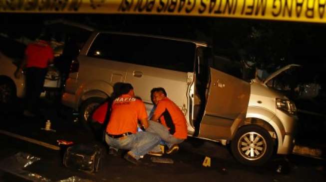 Sejumlah Barang Bukti Diamankan dari Lokasi Ledakan Bandung