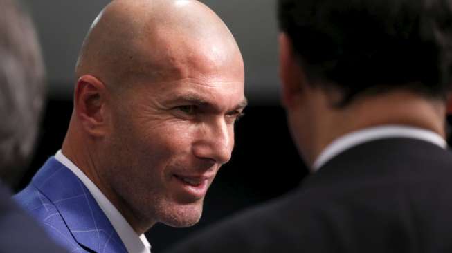 Ditunjuk Latih Madrid, Ini Target Zidane