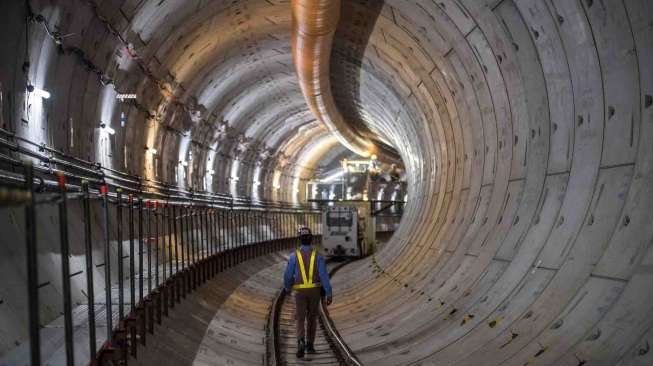 Hingga kini pengeboran untuk bor Antarareja I telah mencapai 327 meter atau tepat berada di Stasiun Senayan.