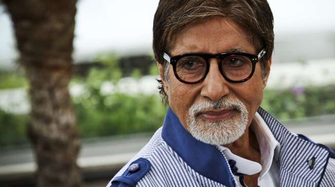 7 Potret Rumah Mewah Amitabh Bachchan di Mumbai, Selalu Ramai Tiap Minggu Sore