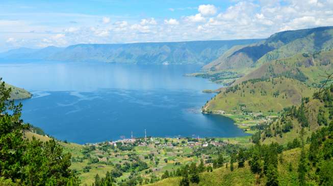 Danau Toba [Shutterstock]