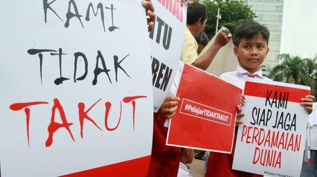 Aksi Pelajar Tidak Takut Teroris