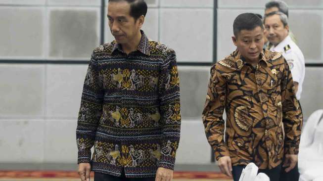 Jokowi Saksikan  Penandatanganan 12 Proyek Strategis Perhubungan