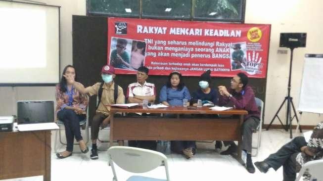 Lagi, Tentara Angkatan Laut Gebuki Bocah Sampai Babak Belur