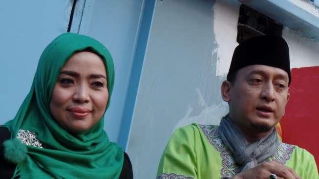 Inikah Alasan Ustadz Zacky Mirza Ceraikan Istri?