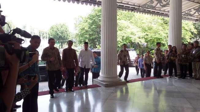 Disambut Ahok, Jokowi Resmikan Masjid Fatahillah