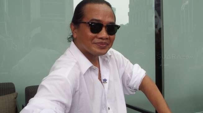 Hidupkan 2D, Deddy Dhukun Siap Gandeng Afgan