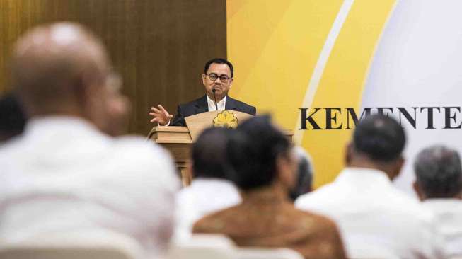 Dalam penandatanganan kontrak tersebut terdapat sejumlah 36 paket kontrak.